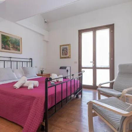 Casa Tramonti By Interhome * Pintura di Bolognola